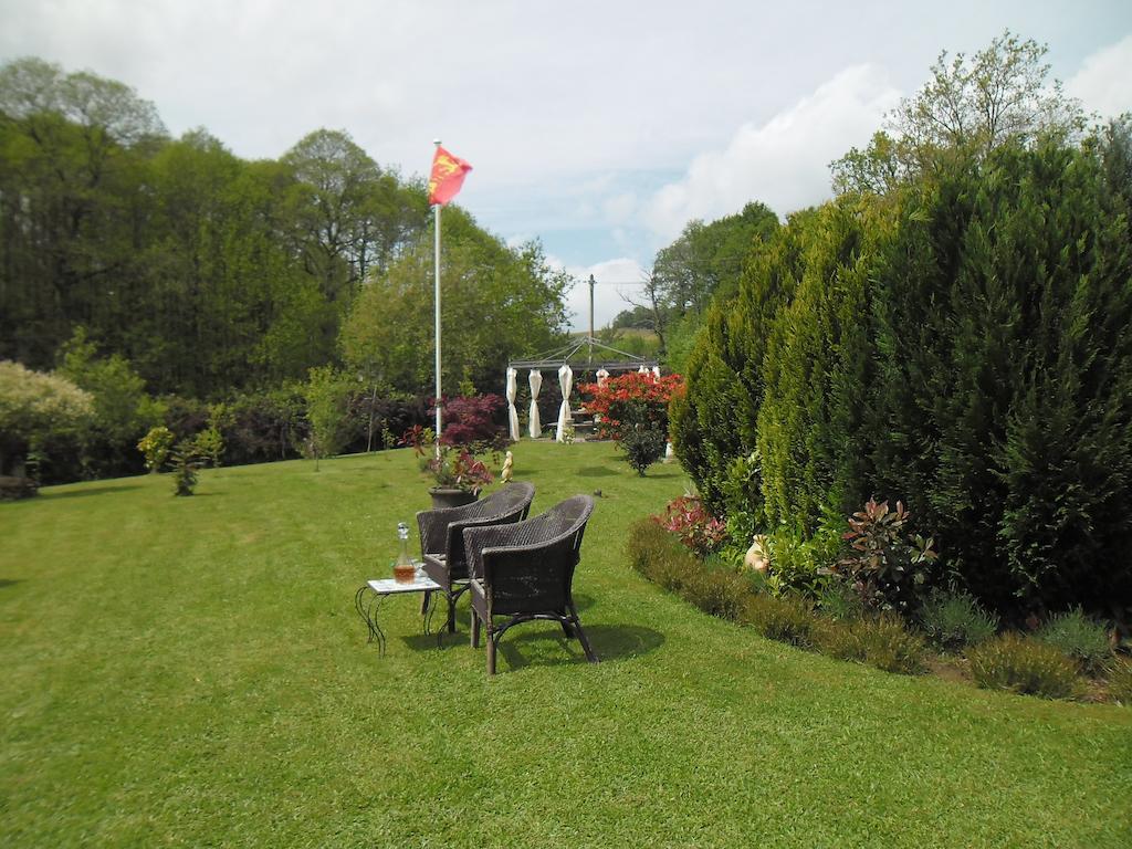 La Chevallerie B&B Isigny-le-Buat Kültér fotó