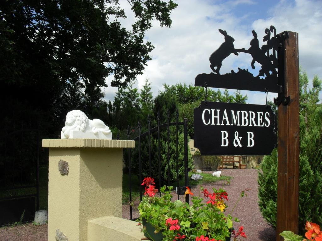 La Chevallerie B&B Isigny-le-Buat Kültér fotó