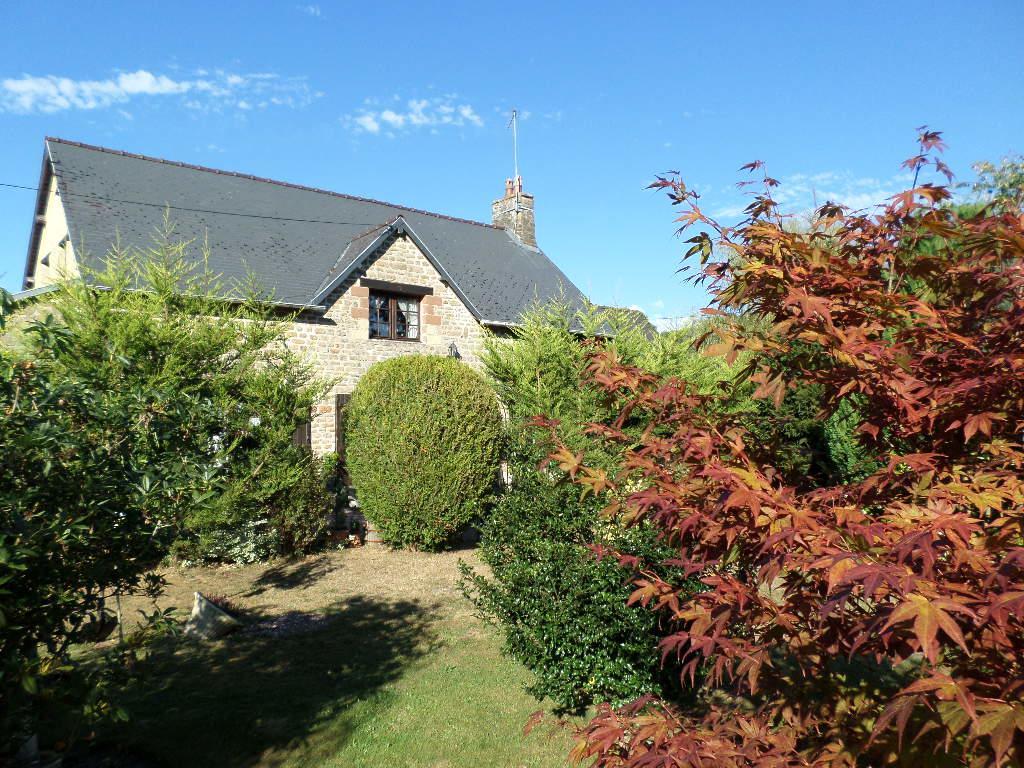 La Chevallerie B&B Isigny-le-Buat Kültér fotó